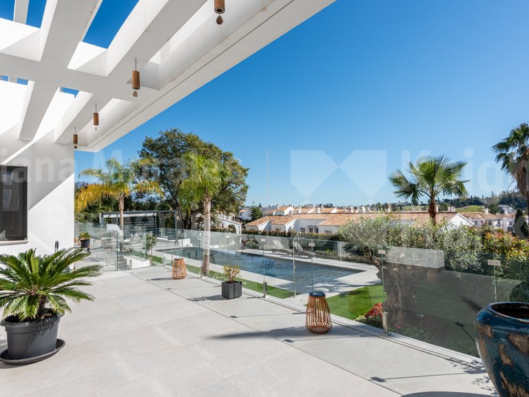 Villa for Sale in Benahavis, Malaga 43