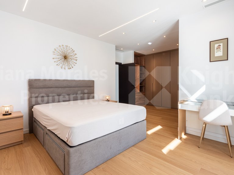 Villa for Sale in Benahavis, Malaga 16