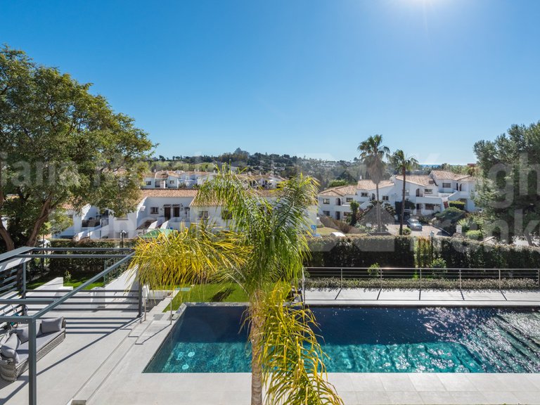 Villa for Sale in Benahavis, Malaga 41