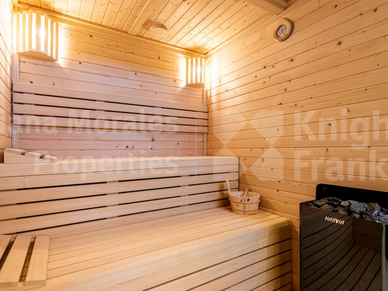 Villa for Sale in Benahavis, Malaga 30