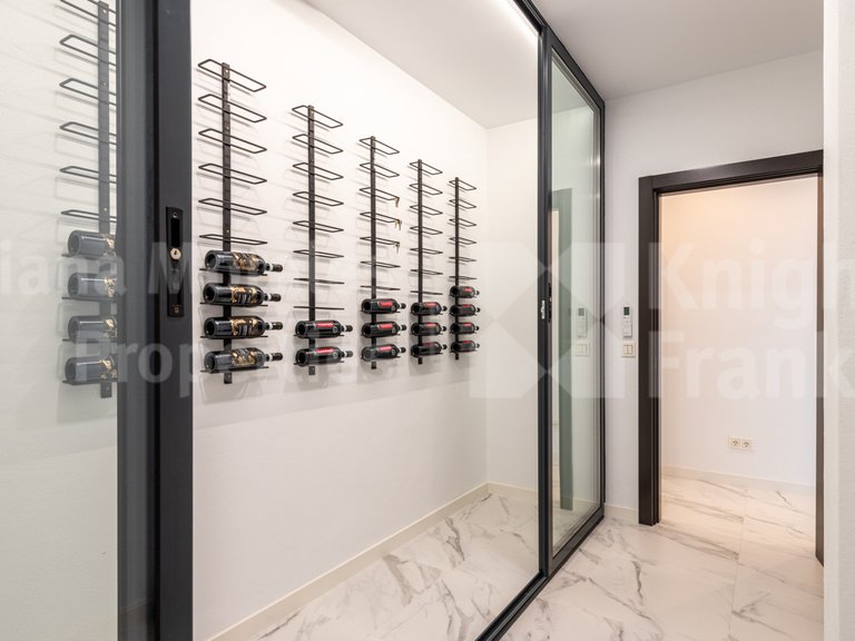 Villa for Sale in Benahavis, Malaga 34