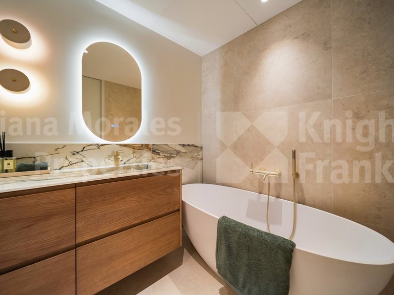 Apartment for Sale in Marbella, Malaga 27