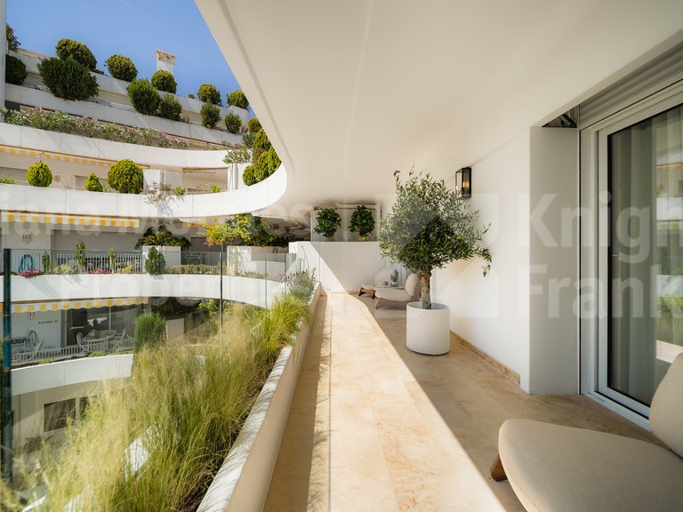 Apartment for Sale in Marbella, Malaga 33