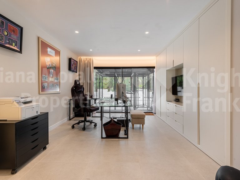 Apartment for Sale in Marbella, Malaga 17