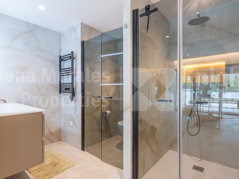 Apartment for Sale in Marbella, Malaga 24