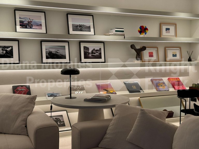 Apartment for Sale in Marbella, Malaga 37