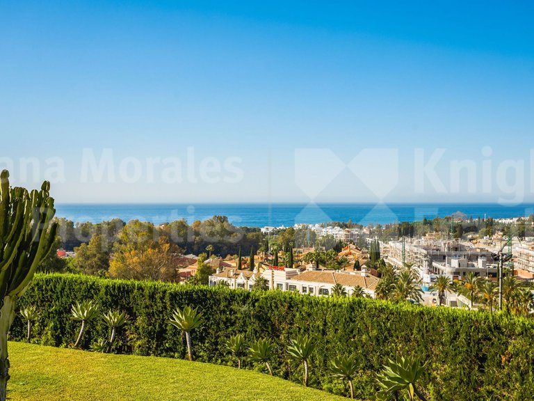Apartment for Sale in Marbella, Malaga 26