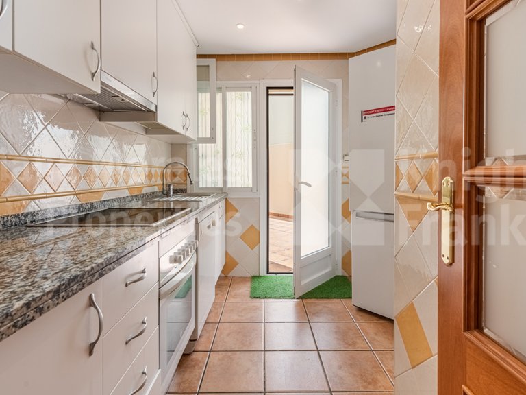 Town House for Sale in Marbella, Malaga 12