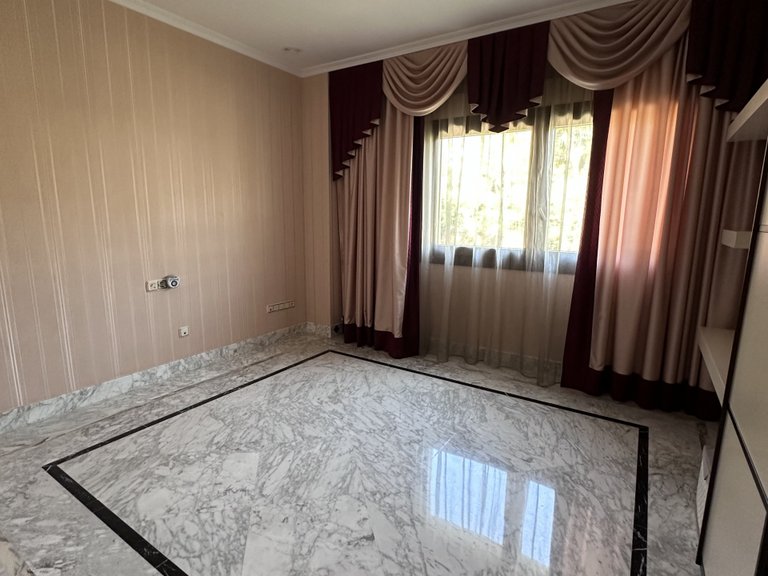 Apartment for Sale in Marbella, Malaga 6