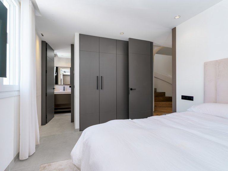 Town House for Sale in Benahavis, Malaga 22