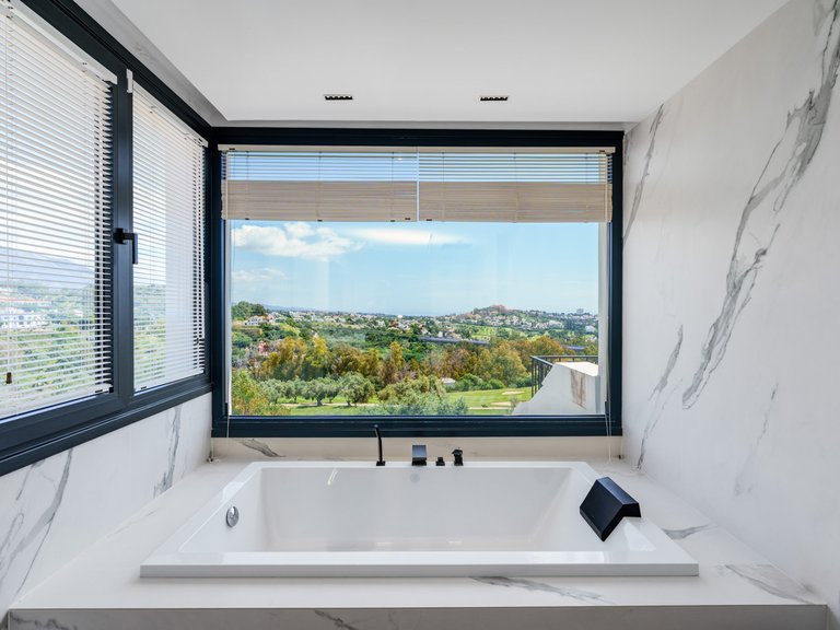 Town House for Sale in Benahavis, Malaga 28