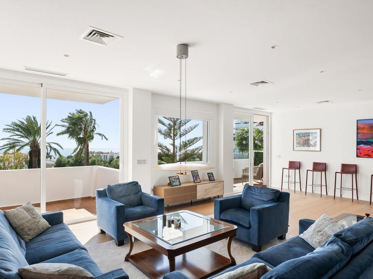 Apartment for Sale in Marbella, Malaga 24