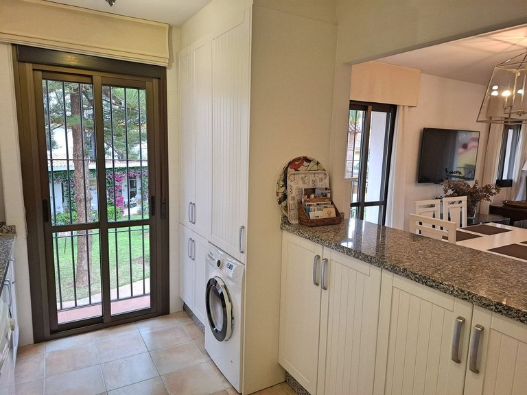 Apartment for sale in Fuengirola, Malaga 9