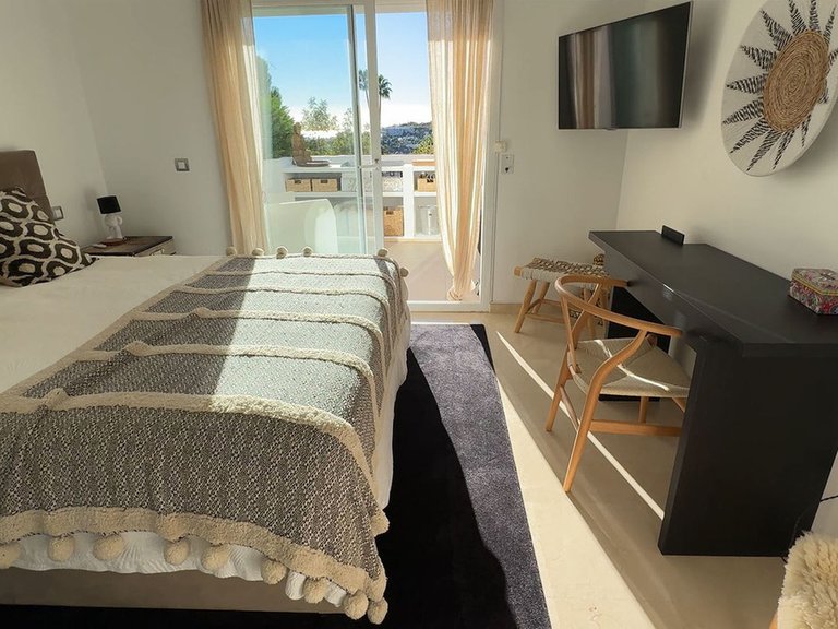 Town House for Sale in Marbella, Malaga 14