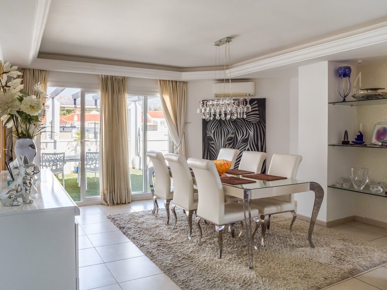 Penthouse for Sale in Marbella, Malaga 11