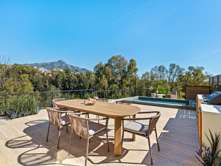 Apartment for Sale in Marbella, Malaga 5