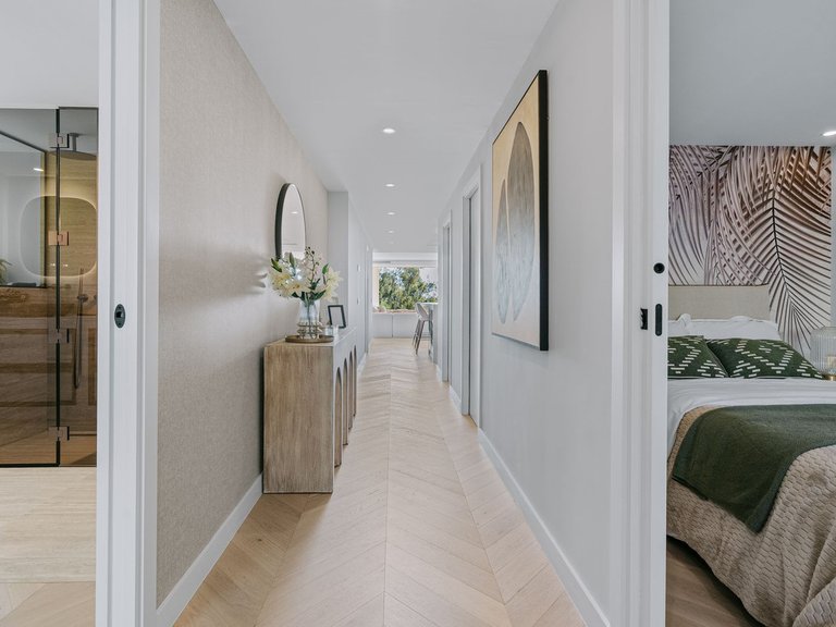 Apartment for Sale in Marbella, Malaga 15