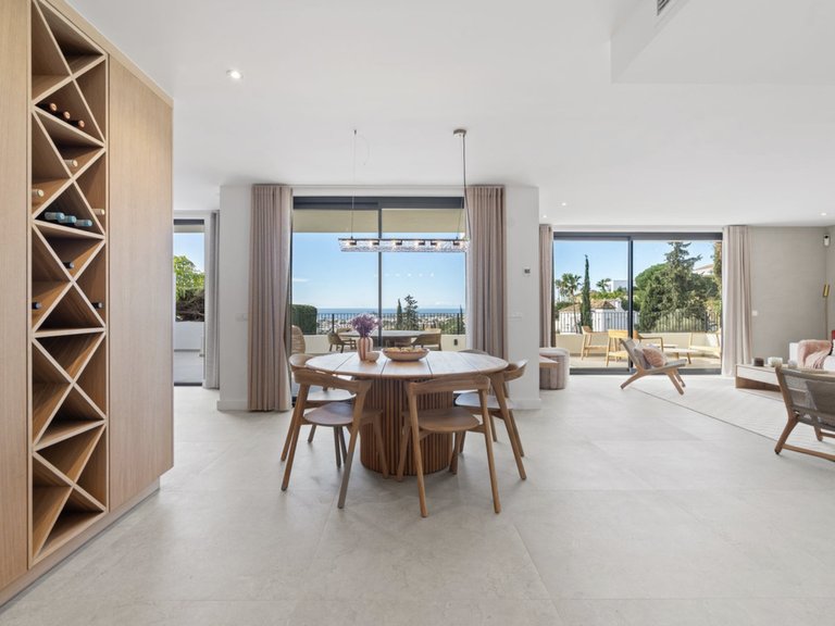 Villa te koop 10