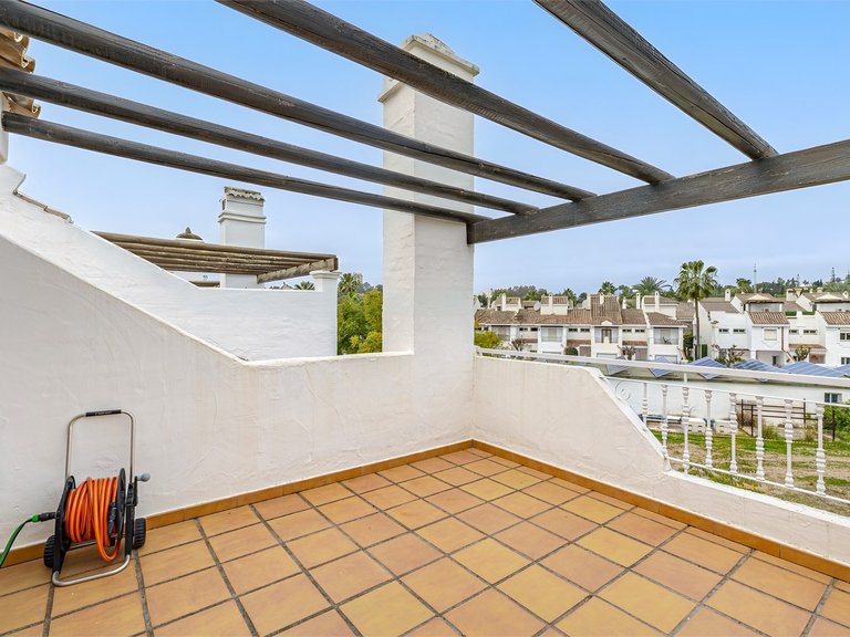 Town House for Sale in Marbella, Malaga, Nueva Andalucia 1