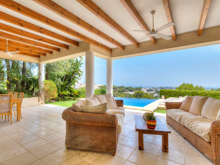 Villa for Sale in Benahavis, Malaga 24