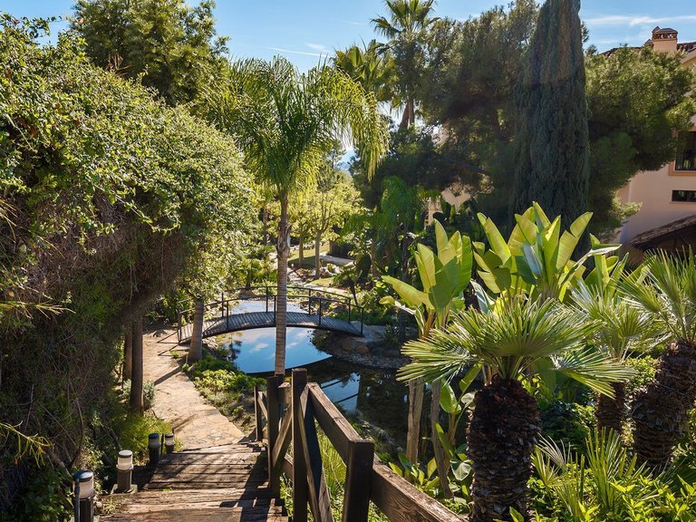 Apartment for Sale in Marbella, Malaga 52