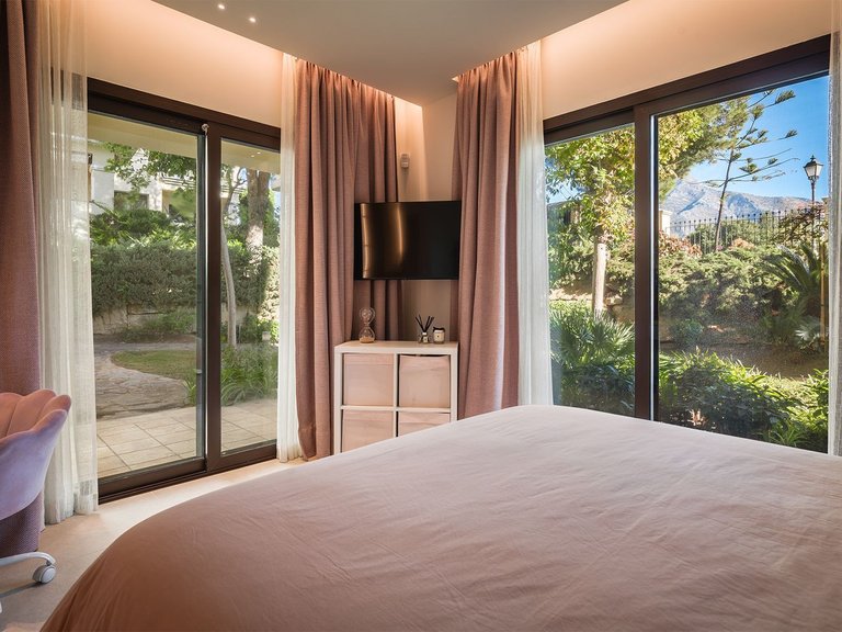 Apartment for Sale in Marbella, Malaga 26