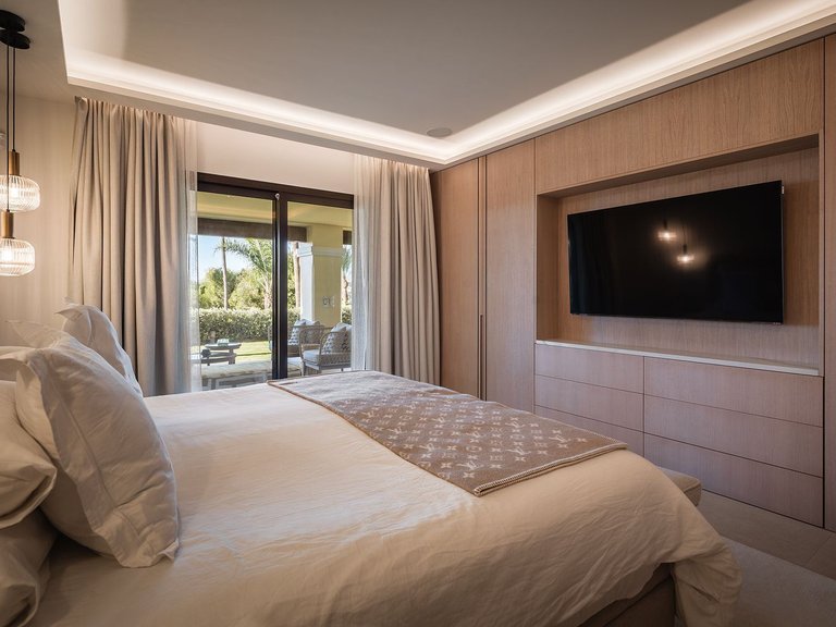 Apartment for Sale in Marbella, Malaga 18