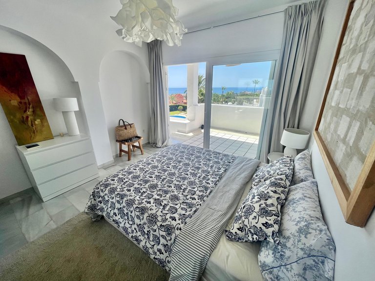 Apartment for Sale in Marbella, Malaga, Marbella Este 9