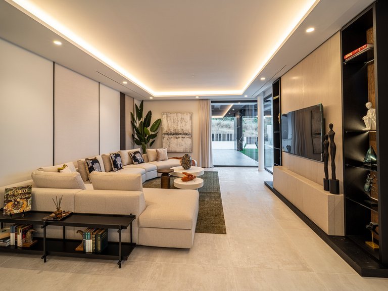 Villa for Sale in Benahavis, Malaga, Paraiso Alto 56