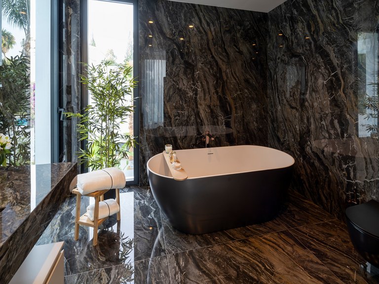 Villa for Sale in Benahavis, Malaga, Paraiso Alto 35