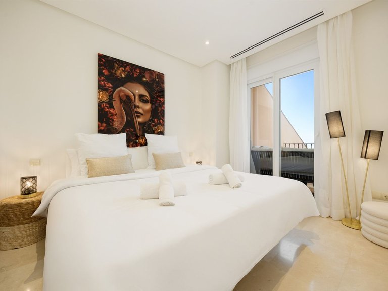 Apartment for Sale in Marbella, Malaga 15