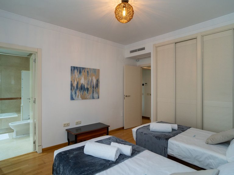 Town House for Sale in Marbella, Malaga 35