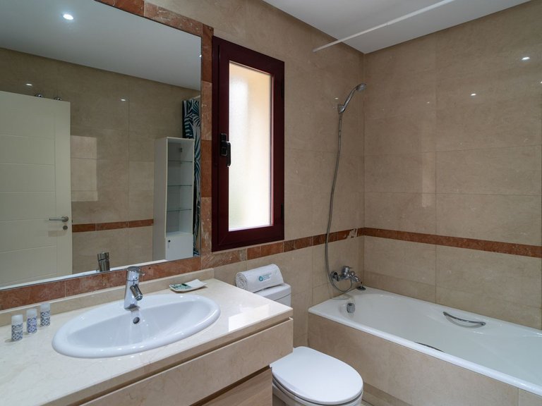 Town House for Sale in Marbella, Malaga 37