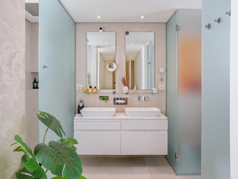 Apartment for Sale in Marbella, Malaga 32