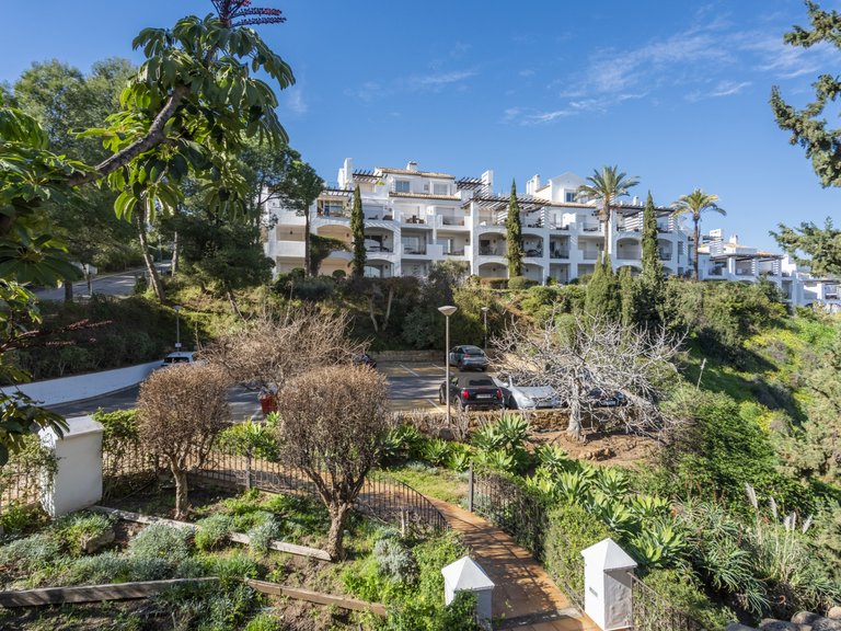 Takvåning i 2 plan i Altos De La Quinta 36