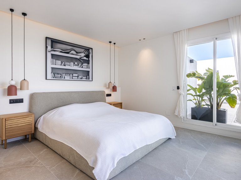 Takvåning i 2 plan i Altos De La Quinta 21