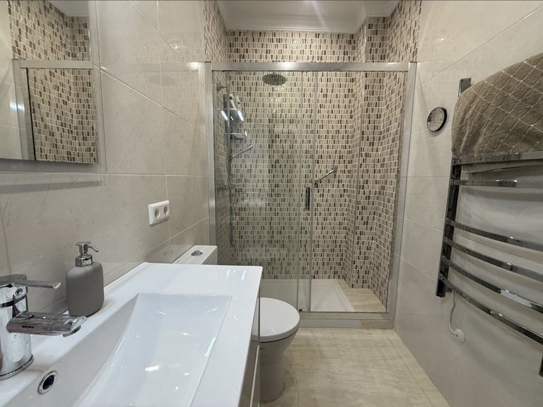 Apartment for Sale in Malaga, Malaga 7