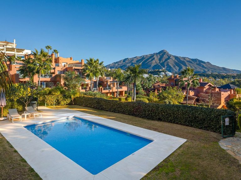 Apartment for Sale in Marbella, Malaga 17