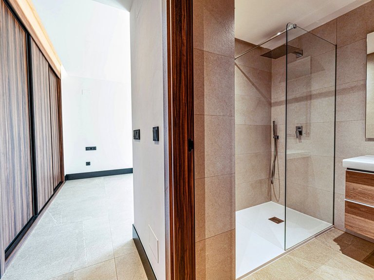 Apartment for Sale in Marbella, Malaga 11