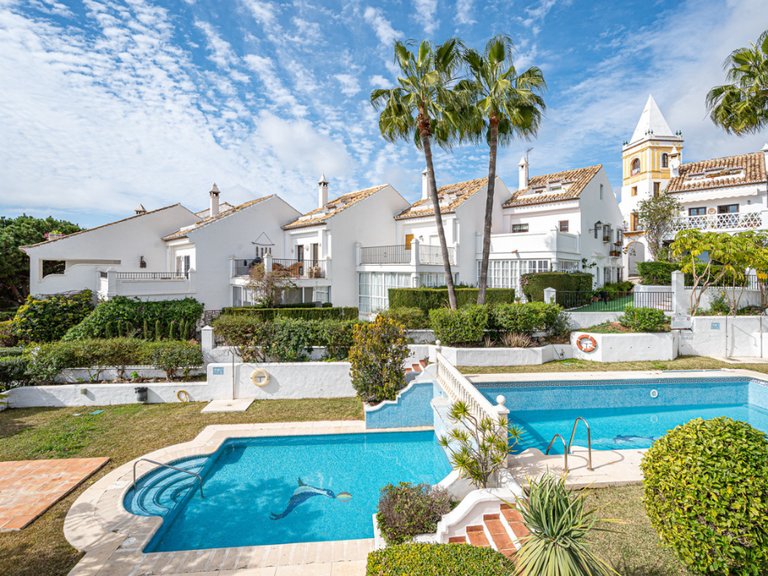 Town House for Sale in Marbella, Malaga 1
