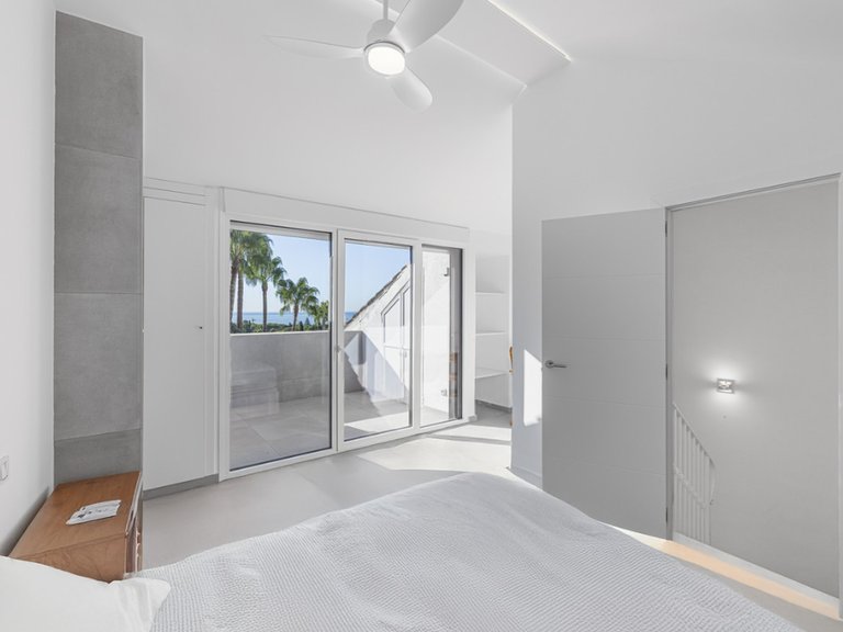 Town House for Sale in Marbella, Malaga 18