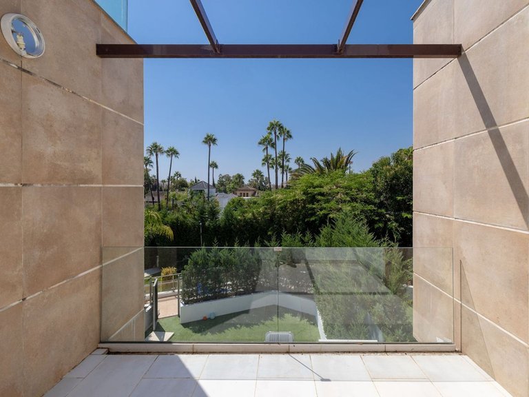 Town House for Sale in Marbella, Malaga 13