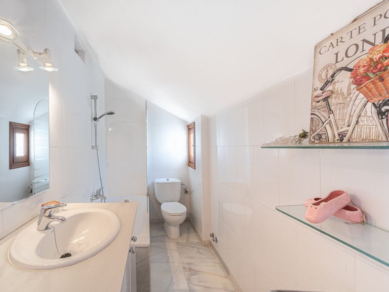 Town House for Sale in Marbella, Malaga 30