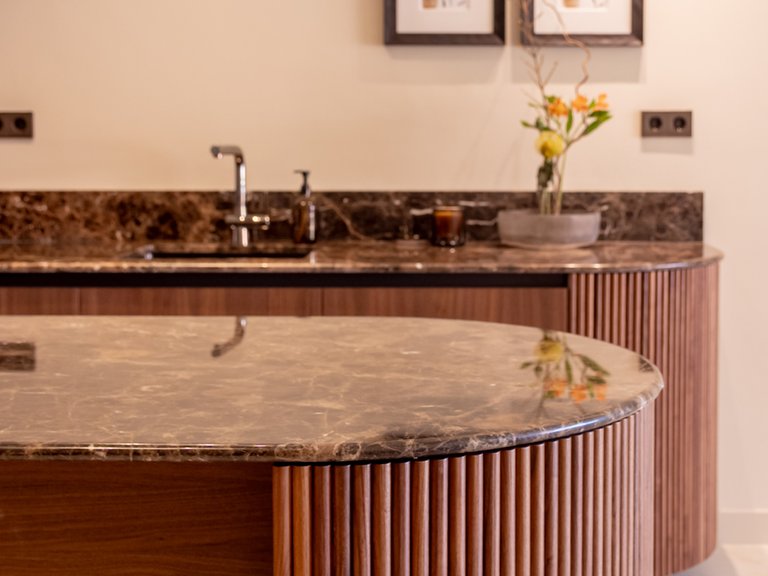 Radhus, Golden Mile 29