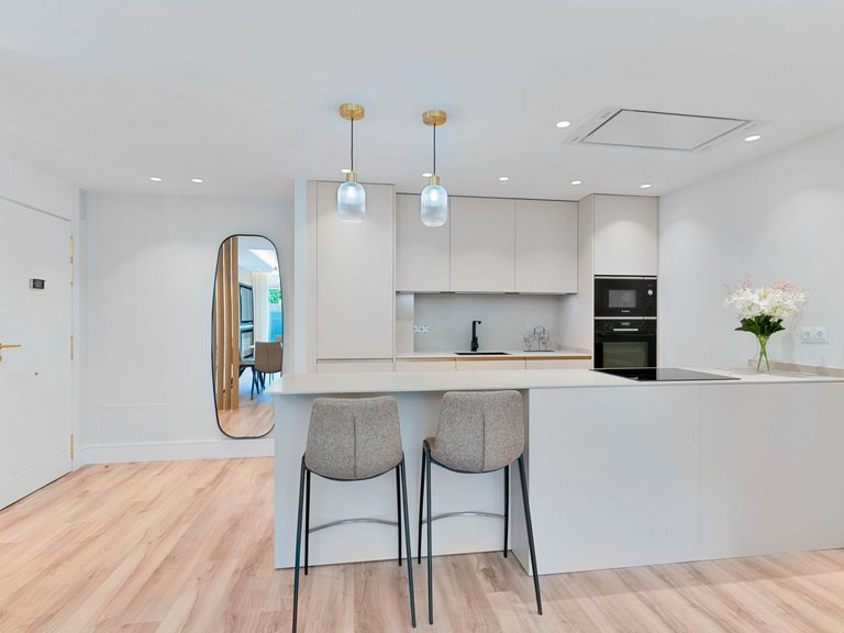 Apartment for Sale in San Pedro De Alcantara, Malaga 15