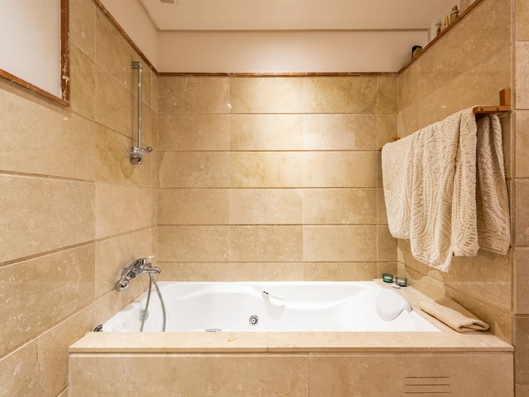 Town House for Sale in Benahavis, Malaga 17