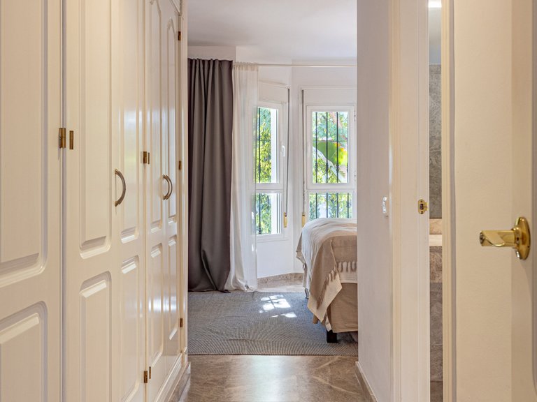 Apartment for Sale in Marbella, Malaga 20