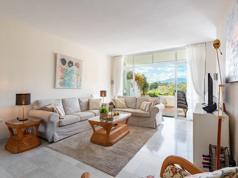 Apartment for Sale in Benahavis, Malaga 1