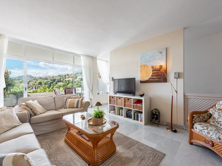 Apartment for Sale in Benahavis, Malaga 7