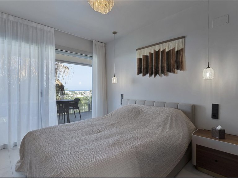 Apartamento en planta intermedia en San Pedro de Alcántara 4